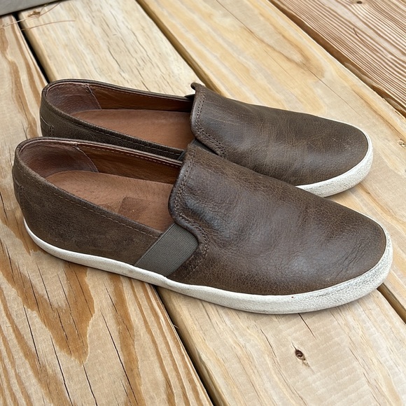 Frye Dylan Slip On Sneakers - Ash, size 9 - Picture 4 of 16